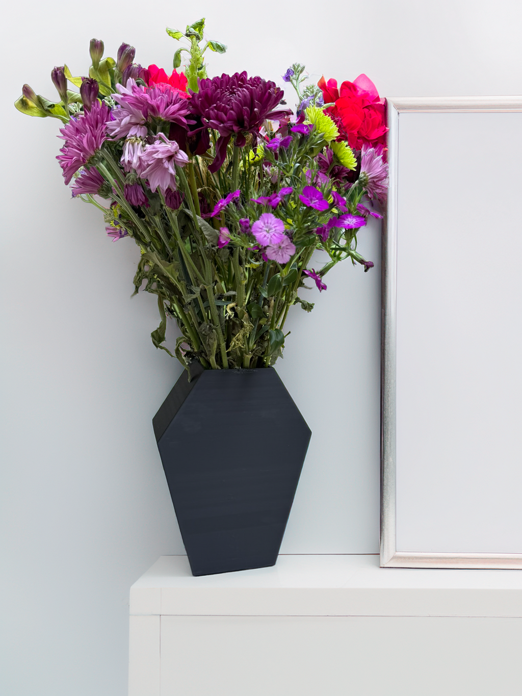 Black Coffin Shaped Flower Vase, Gothic Style Decorative Vase